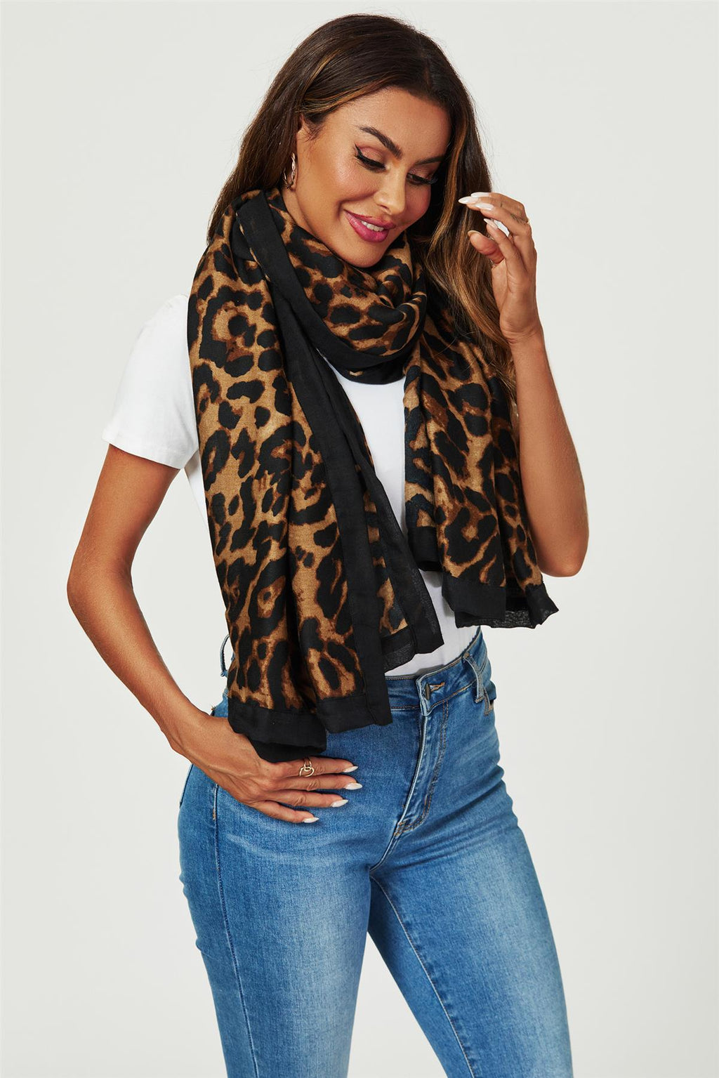 Leopard Print Scarf In Brown & Black